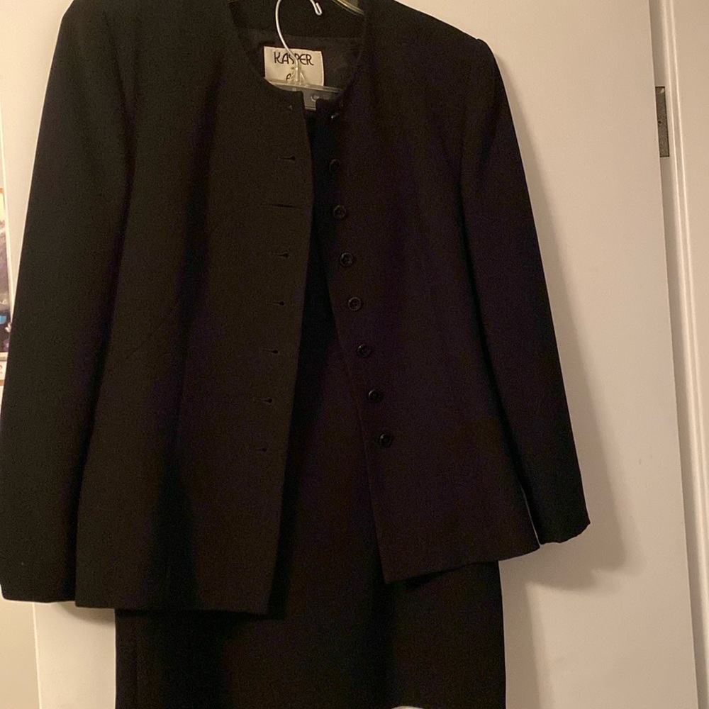 Button down dark blue suit
